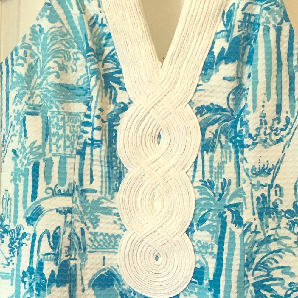 Blue and white Lily Pulitzer dress. - Picture 1 of 2